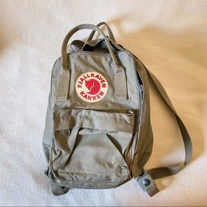 Fjallraven, Kanken Mini Classic Backpack for Everyday
